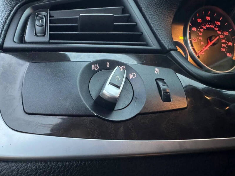 2014 BMW 5 Series 528i