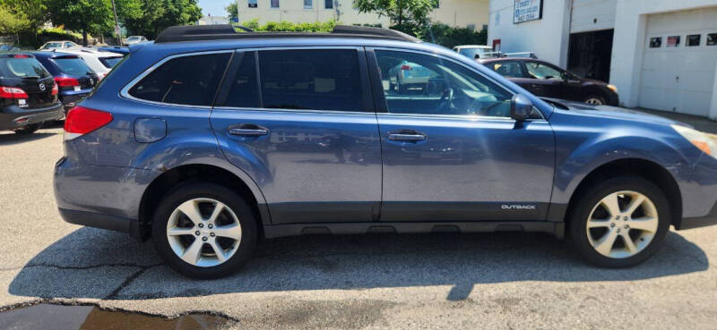 2013 Subaru Outback 2.5i Limited