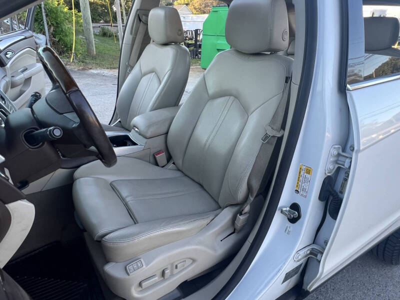 2010 Cadillac SRX Performance Collection