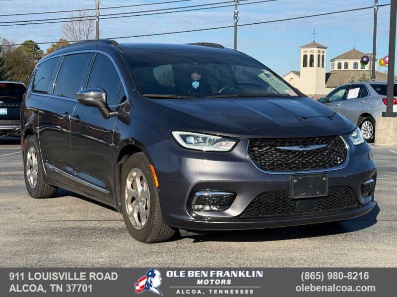 2022 Chrysler Pacifica for sale at Ole Ben Franklin Motors KNOXVILLE - Clinton Highway in Knoxville TN