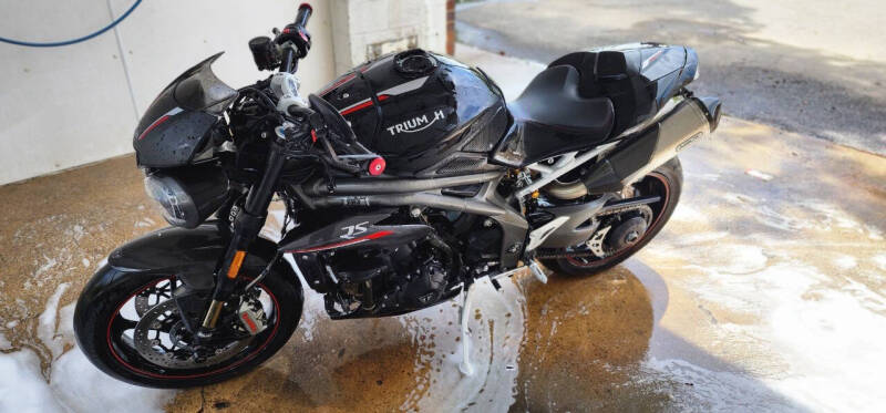 2019 Triumph Triple Speed