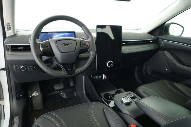 2022 Ford Mustang Mach-E Premium