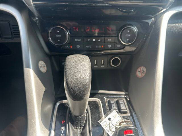 2024 Mitsubishi Eclipse Cross SEL