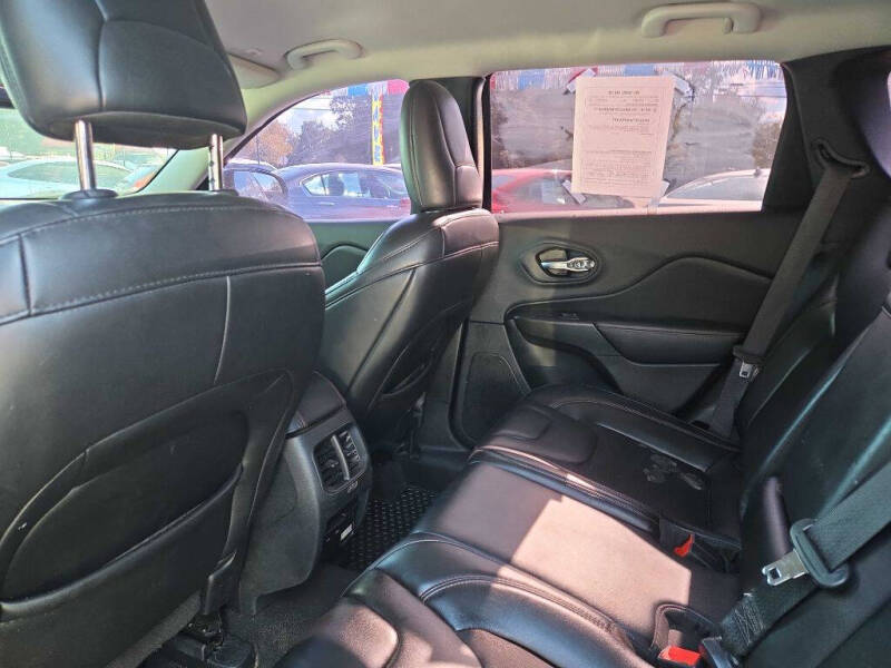 2019 Jeep Cherokee Trailhawk