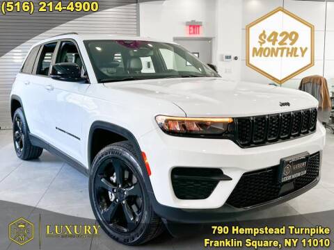 2023 Jeep Grand Cherokee for sale at LUXURY MOTOR CLUB in Franklin Square NY