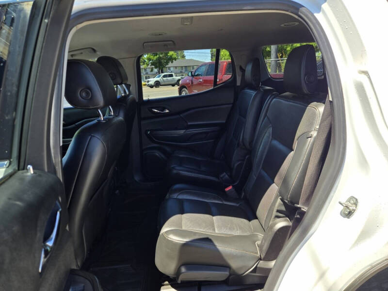 2018 GMC Acadia SLT-1