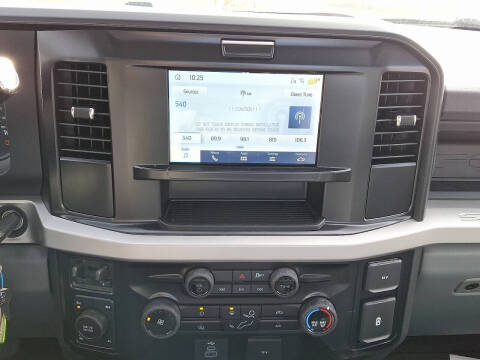 2025 Ford F-350 Super Duty XL