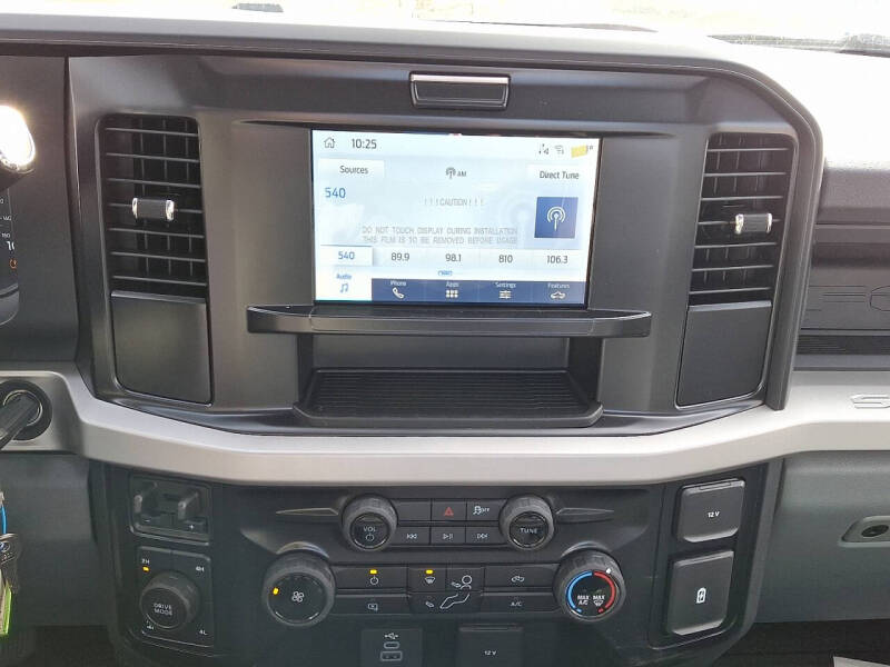 2025 Ford F-350 Super Duty XL