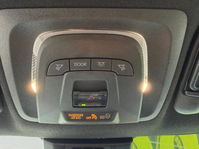 2025 Toyota Corolla Hatchback XSE