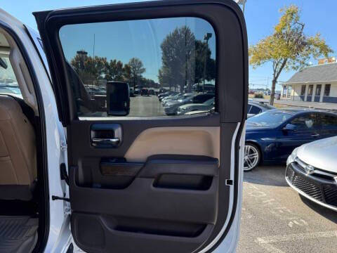 2017 GMC Sierra 2500HD Denali