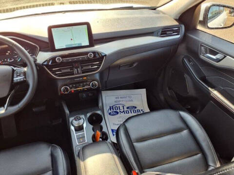 2022 Ford Escape SEL