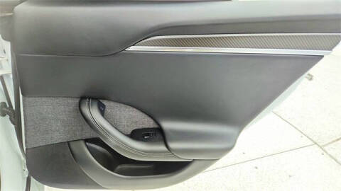 2023 Tesla Model S Plaid