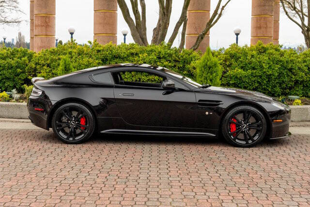 2015 Aston Martin V12 Vantage S 83
