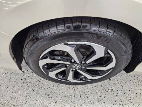 2016 Honda Accord EX-L w/Navi w/Honda Sensing