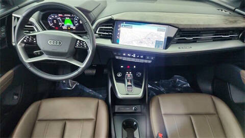 2024 Audi Q4 e-tron quattro Premium Plus 50