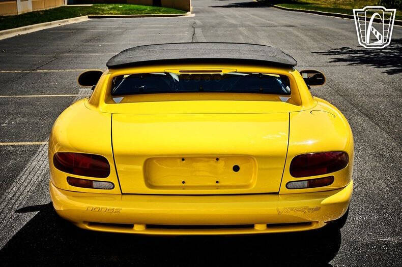 2001 Dodge Viper RT/10
