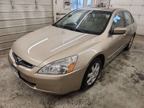 2005 Honda Accord for sale at Jem Auto Sales in Anoka MN