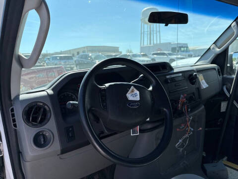 2009 Ford E-Series E-350 SD