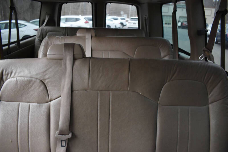 2012 GMC Savana LS 2500