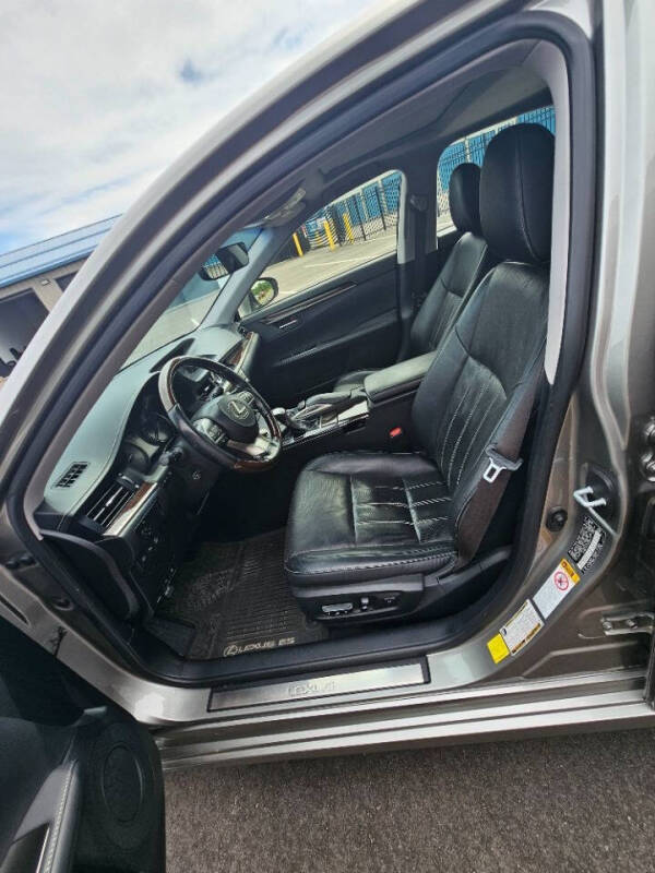 2016 Lexus ES 350