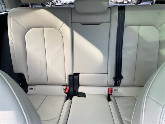 2025 Audi Q3 quattro S line Prem Plus 45 TFSI