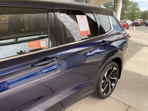2024 Mitsubishi Outlander PHEV SEL