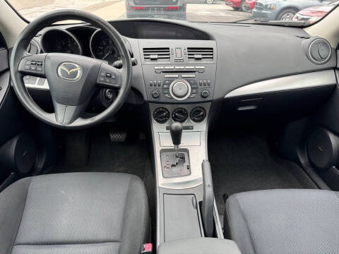 2011 Mazda MAZDA3 i Touring