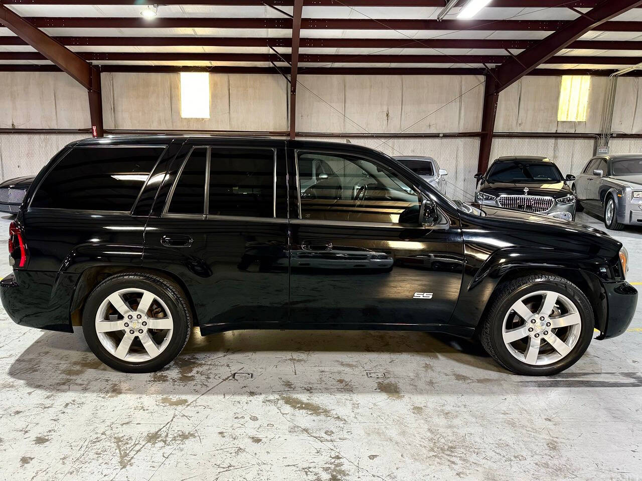 2008 Chevrolet TrailBlazer for sale at Carnival Car Company in Victoria, TX