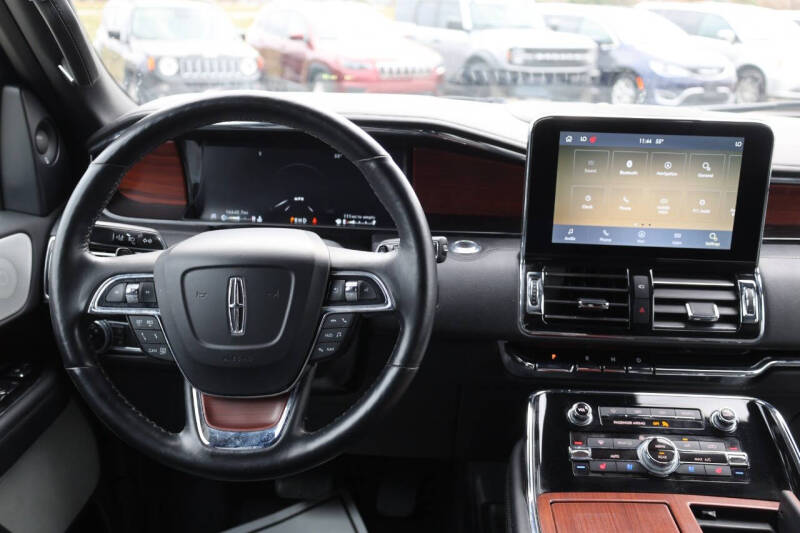 2021 Lincoln Navigator L Reserve
