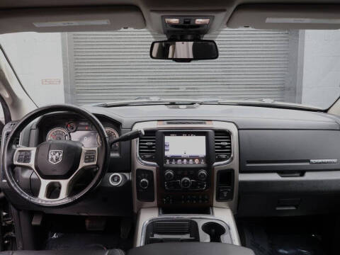 2016 RAM 2500 Laramie