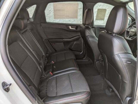 2024 Ford Escape ST-Line Select