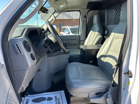 2014 Ford E-Series E-150