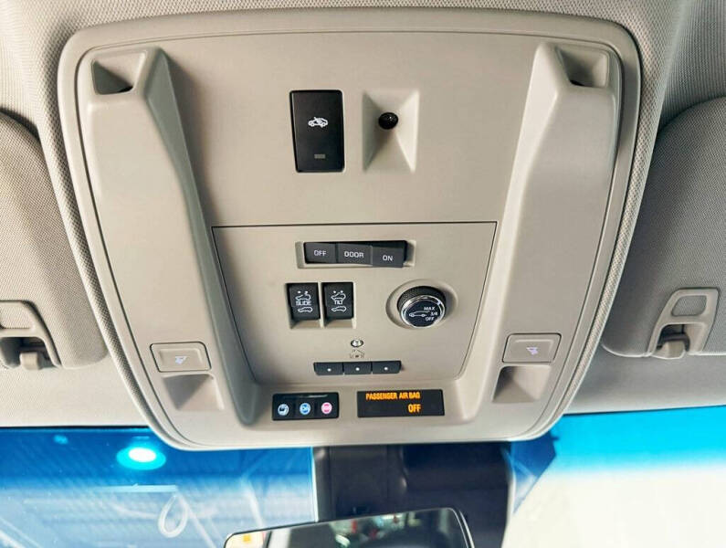 2020 Cadillac Escalade ESV Premium Luxury