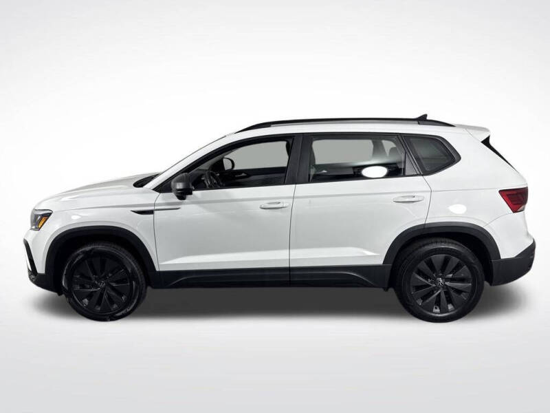 2022 Volkswagen Taos S 4Motion