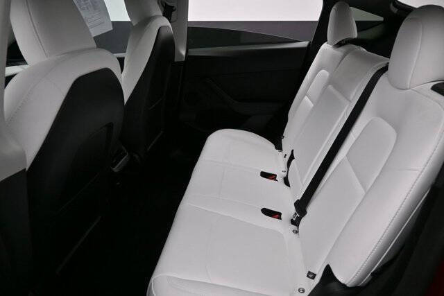 2025 Tesla Model Y Long Range