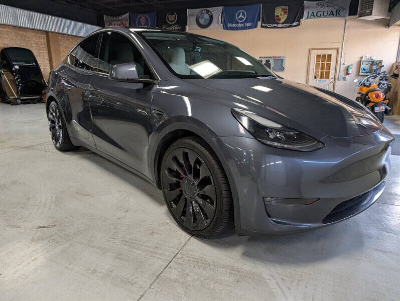 2023 Tesla Model Y Performance