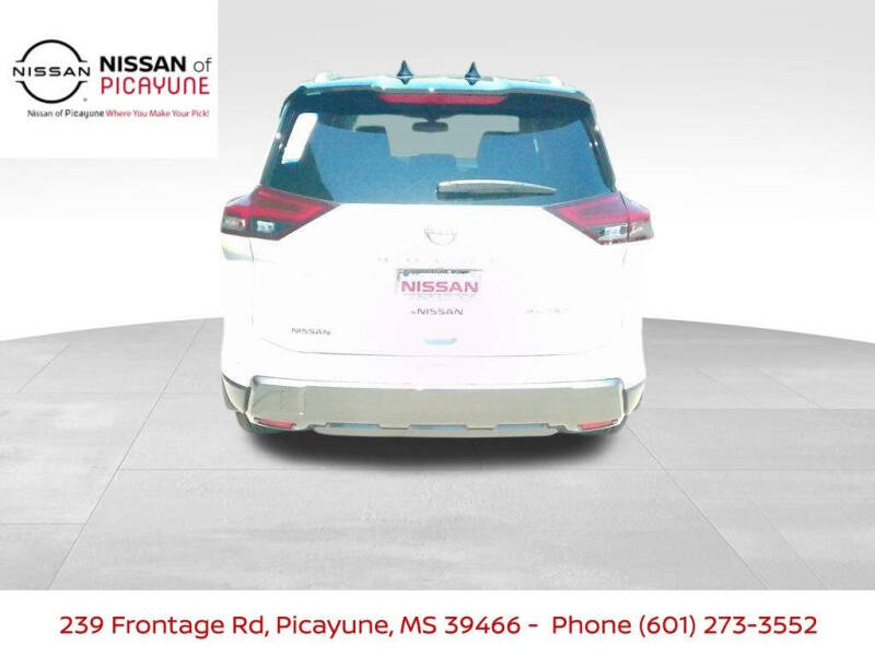 2025 Nissan Rogue SL