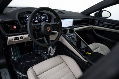 2026 Porsche Panamera 4