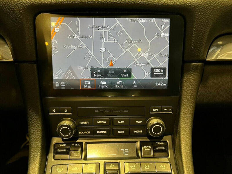 2024 Porsche 718 Boxster S