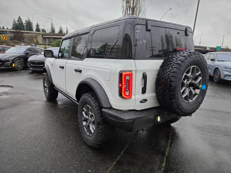 2025 Ford Bronco Badlands