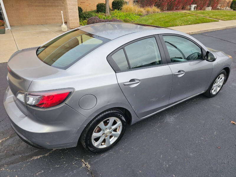 2010 Mazda MAZDA3 i Touring photo 10