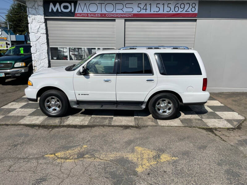 2002 Lincoln Navigator for sale at Moi Motors in Eugene OR