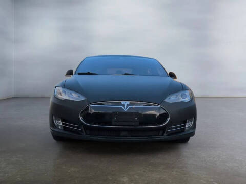 2015 Tesla Model S