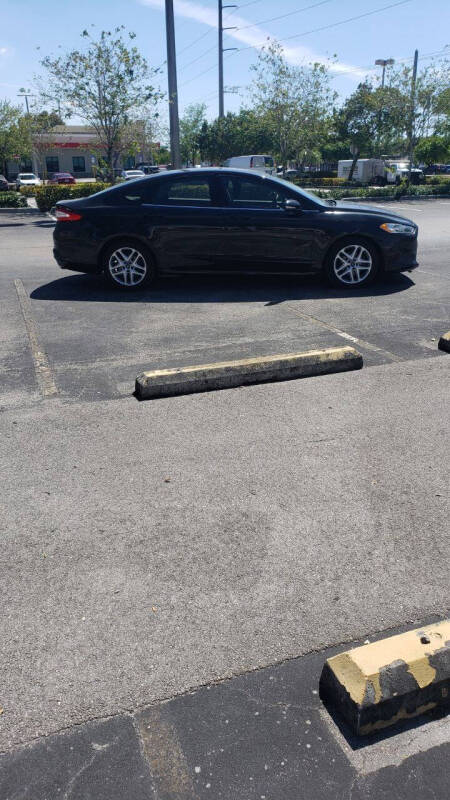 2013 Ford Fusion SE