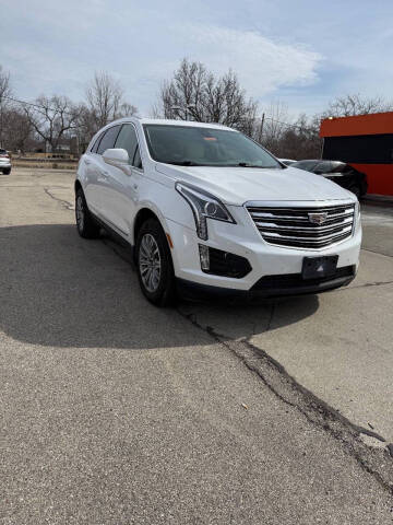 2019 Cadillac XT5 for sale at ROADSTAR MOTORS in Liberty Township OH