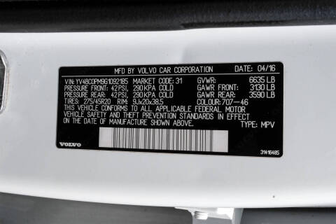 2016 Volvo XC90 T8 eAWD R-Design