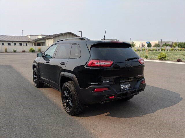 2018 Jeep Cherokee Trailhawk