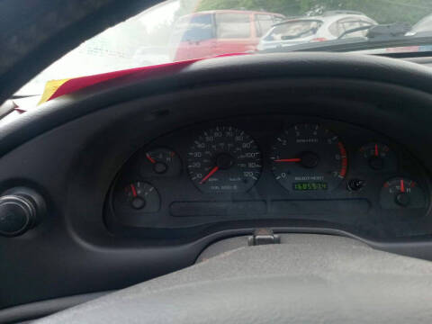 2004 Ford Mustang