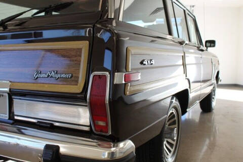 1989 Jeep Grand Wagoneer