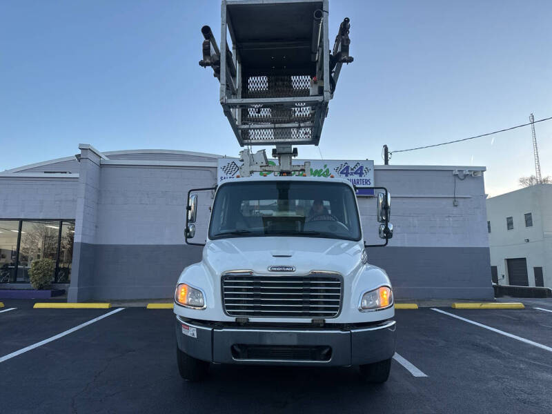 2015 Freightliner M2 106